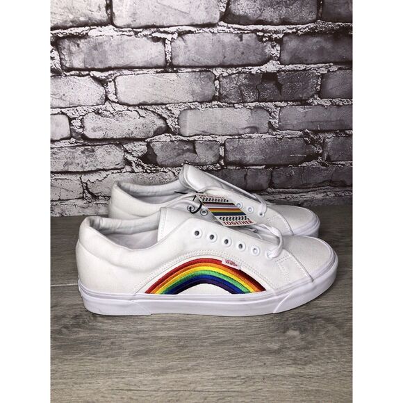 Vans 507452 White Canvas Rainbow Embroidered Lace Sneaker Shoes Men Sz 13M US/47 - Picture 2 of 16